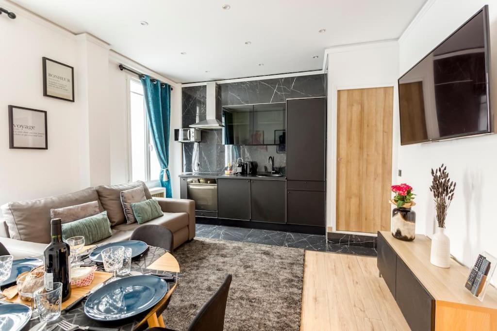 Suite Paris, Tour Eiffel, Champs Elysees Exterior foto